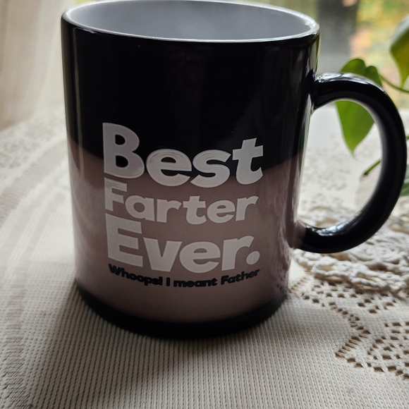 Black Ceramic Mug Color Changing Best Farter Ever - Picture 5 of 6